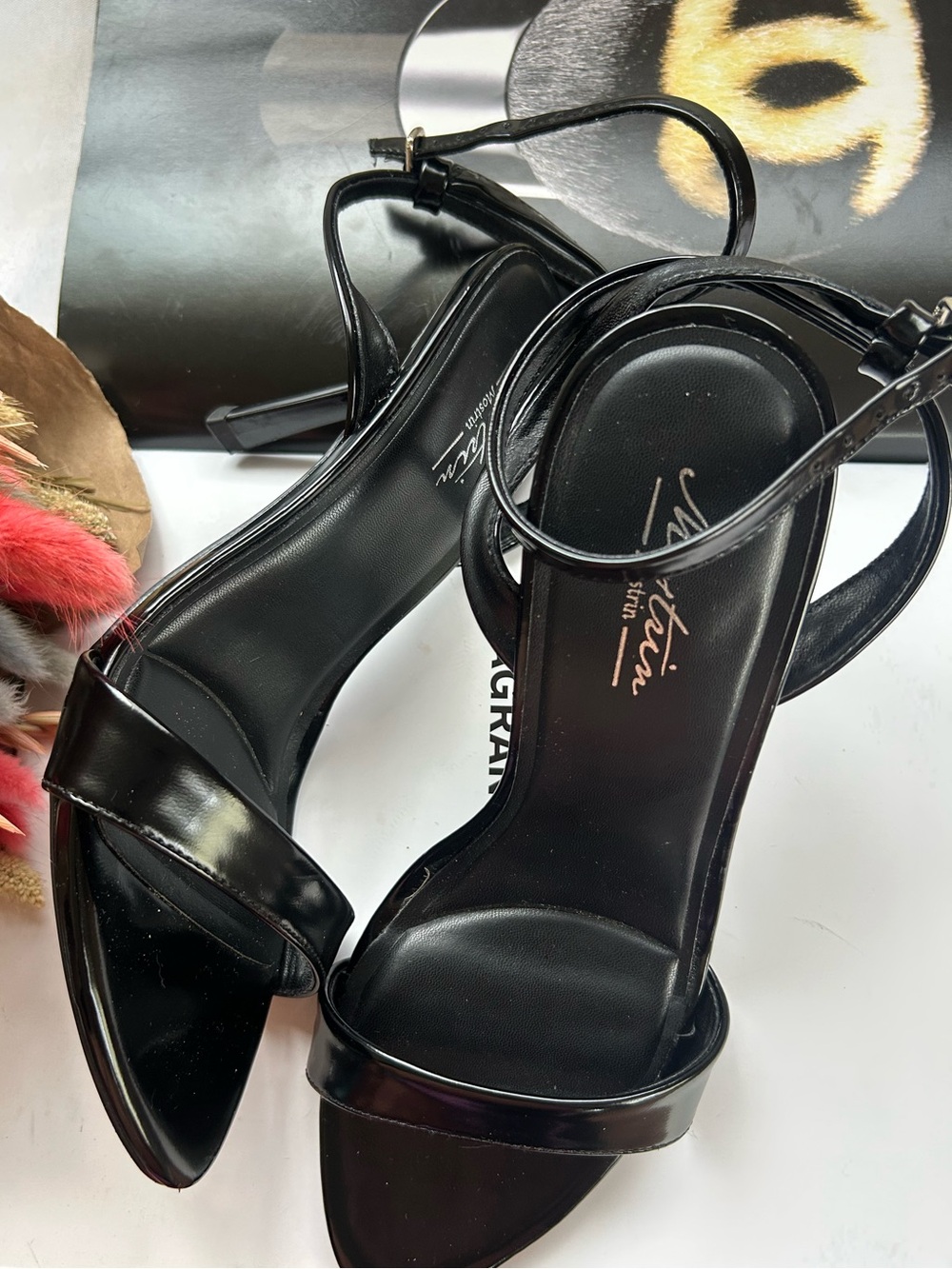 Mostrin 8 Elegant Black Ankle-Strap Women's Heels new